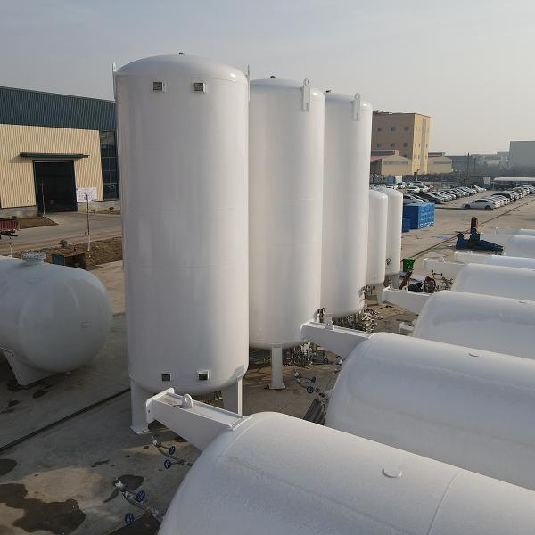 醫(yī)用氧充裝站的液氧儲罐